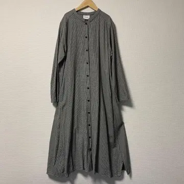 새상품급 yuni 유니 하운드투스 체크 패턴 백 턱 셔츠 원피스