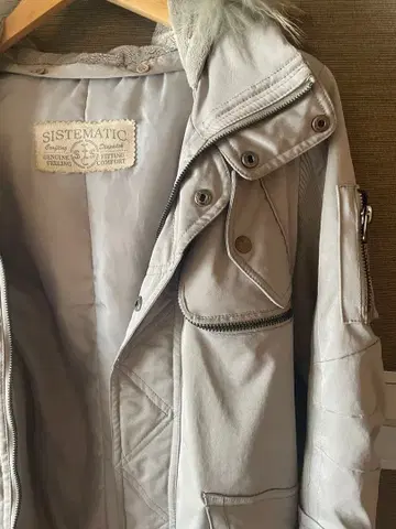 SISTEMATIC 그레이 모즈 코트