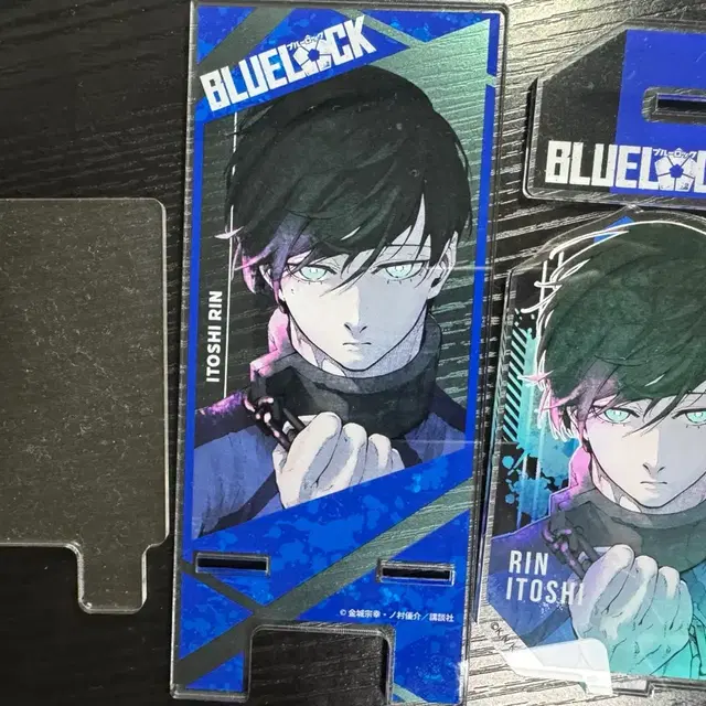 블루록 이토시 린 아크릴 스탠드