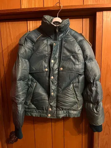 기믹 육중 다운 cyber 90s