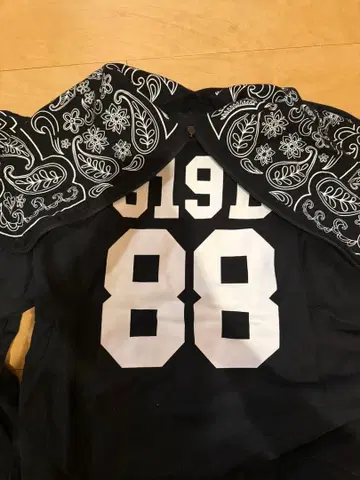 gdragon oneofakind 지요콘 후드티