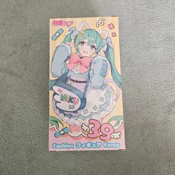 TAITO MIKU Fashion 피규어 39 하츠네 미쿠
