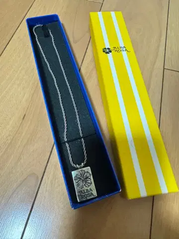 ALBA ROSA 알바 로자 목걸이 액세서리