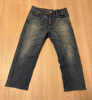 야눅 스트레이트 데님 다크 블루