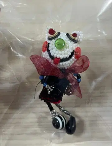 알베로 알베로베로 브로치 코사지