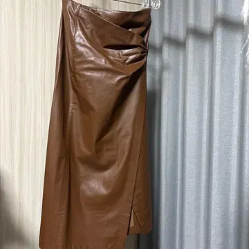 ZARA 브라운 가죽 슬릿 스커트 S