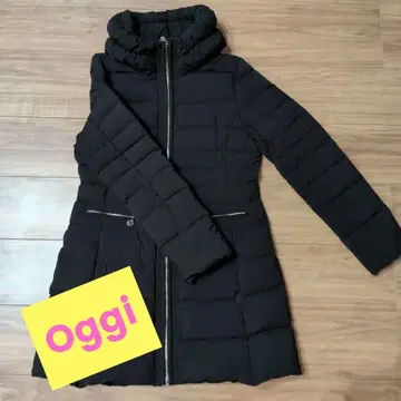 Oggi 후드 부착 블랙 다운 자켓