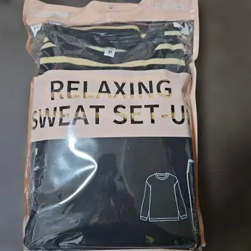 새상품 릴랙스 맨투맨 상하의 세트 M