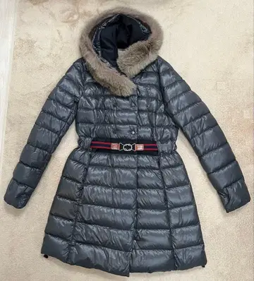 다운 코트 DUVECIKA