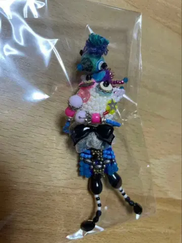 알베로 알베로베로 브로치 코사지