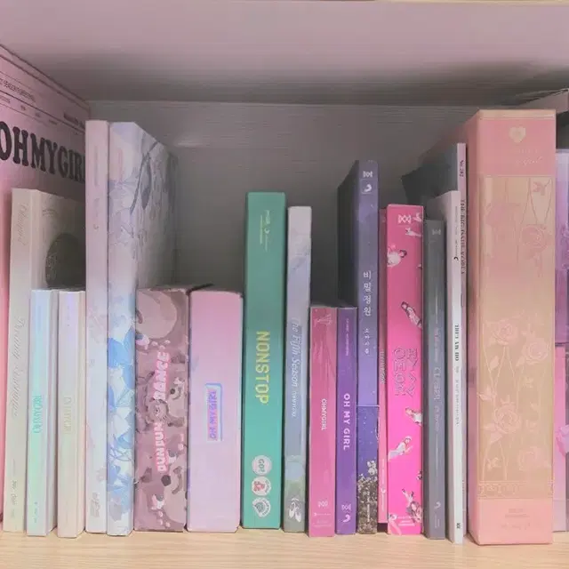 오마이걸 앨범 외 굿즈 다수 판매