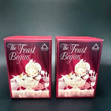 새상품 미개봉 SKULLPANDA The Feast Begins 2상자