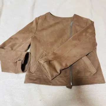 아푸와이저 리셰 여성용 자켓 베이지 새상품급 라이더스