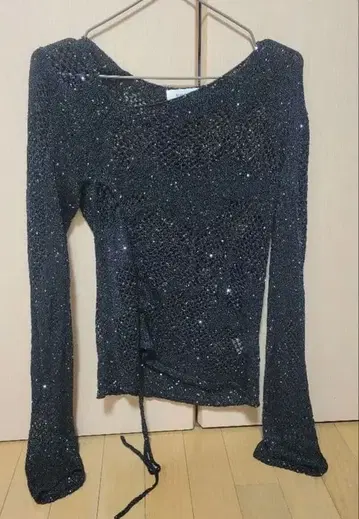 Knuth Marf 크누스마프 라메 니트 상의