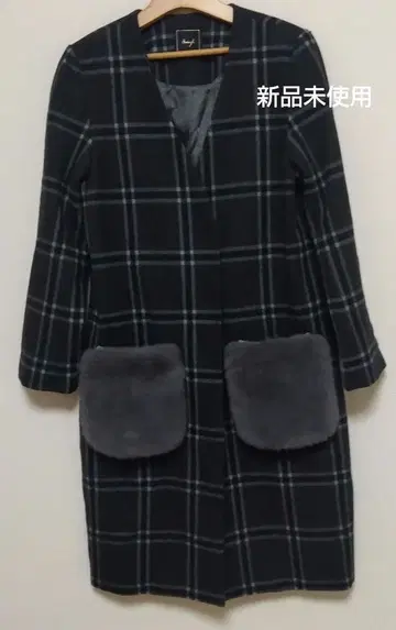 스윙 그레이 계열 체크 롱 코트 퍼 포켓