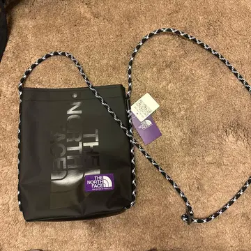 THE NORTH FACE 블랙 숄더백