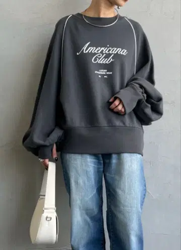 Americana x JEANS FACTORY 볼륨 슬리브 맨투맨