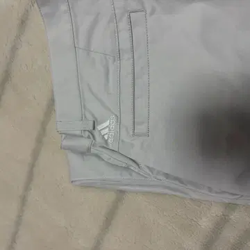 adidas 그레이 슬림핏 팬츠