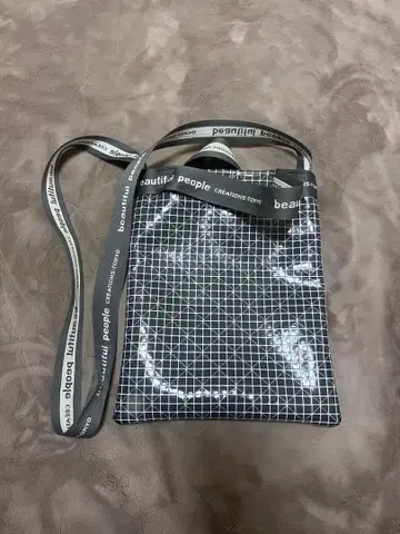 beautiful people 숄더백