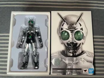 S.H.Figuarts 섀도우문 SHADOWMOON 진골조제법