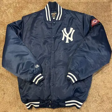 컨디션 최상 majestic MLB 양키스 나일론 바시티 자켓 쿠퍼스타운
