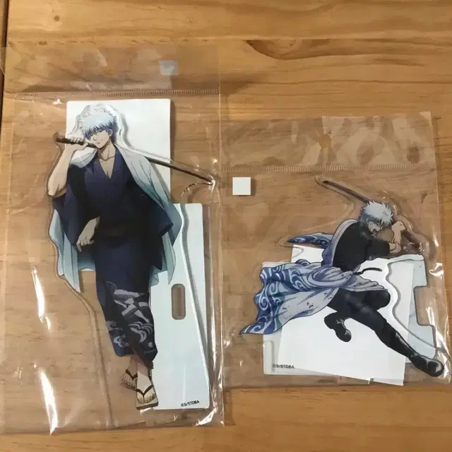 은혼 긴토키 아크릴스탠드 2개 일괄