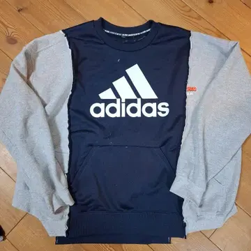 구제 의류 리메이크 맨투맨