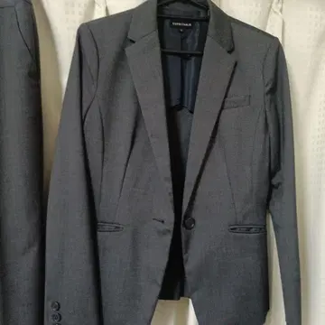 그레이 비즈니스 정장 상하의 세트