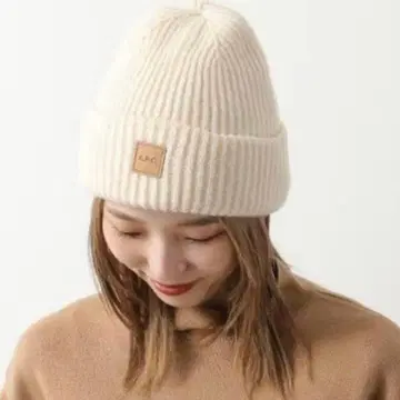 A.P.C. 비니 아이보리 M