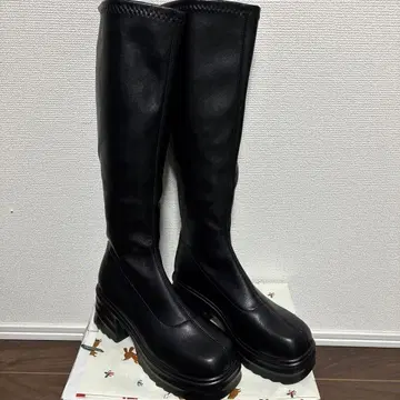 블랙 통굽 롱 부츠