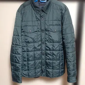 UNIQLO 다크 그린 퀼팅 자켓
