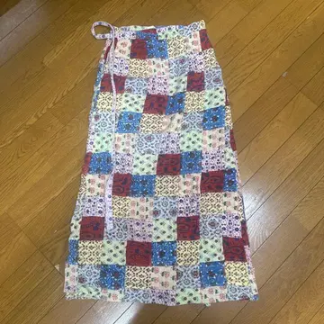 MU-CHA-CHA 패치워크 랩 롱 스커트