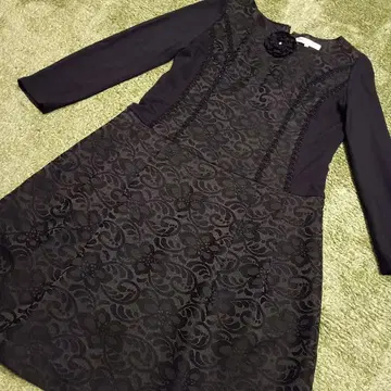 새상품급 슈퍼 뷰티 빅 사이즈 원피스 코사지 절개