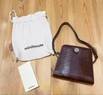 브라운 숄더백 minitmute 수납 봉투 포함