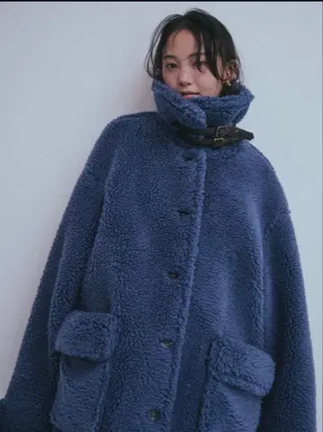 [ 새상품 ] 시착 없음 Andequal 스탠드 넥 보아 코트 블루