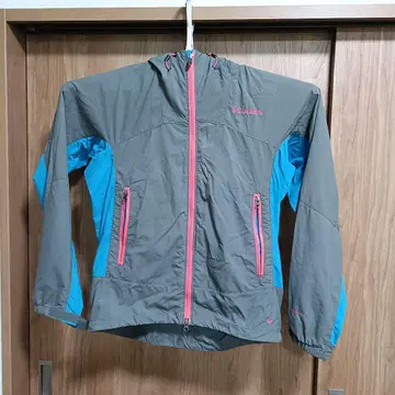 컬럼비아 마운틴 자켓 [미사용에 가까움]