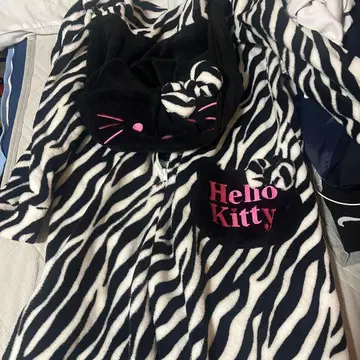 키티 인형옷 제브라 패턴 레오파드 무늬 L 블랙 핑크