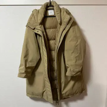 Spick & Span 후드 부착 다운 자켓 베이지