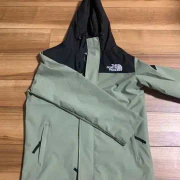 THE NORTH FACE 마운틴 파카 L