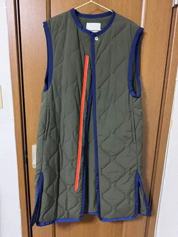 UN3D. 퀼팅 롱 베스트 아쓰리디