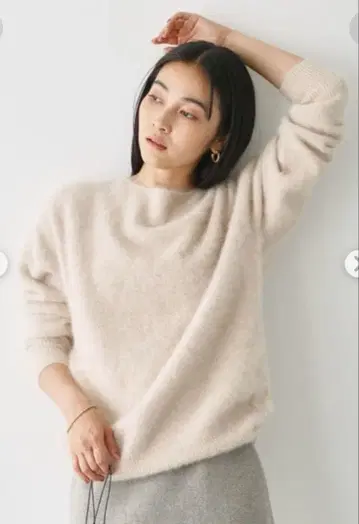 BABYLONE 폭스 니트 보트넥