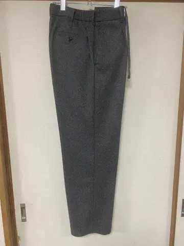 유니클로 유럽 특별 컬렉션 브러쉬드 저리 턱 와이드 팬츠 M