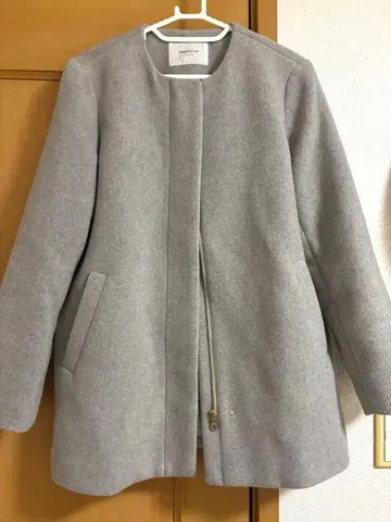 오파크 클립 울 캐시미어 MIX 미디 기장 노카라 코트