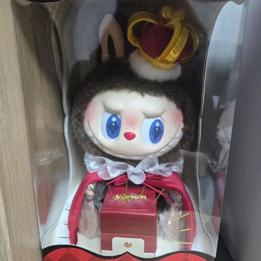 LABUBU | 라부부 Pop Mart Labubu King Checkmate on Bunjang Global Site.