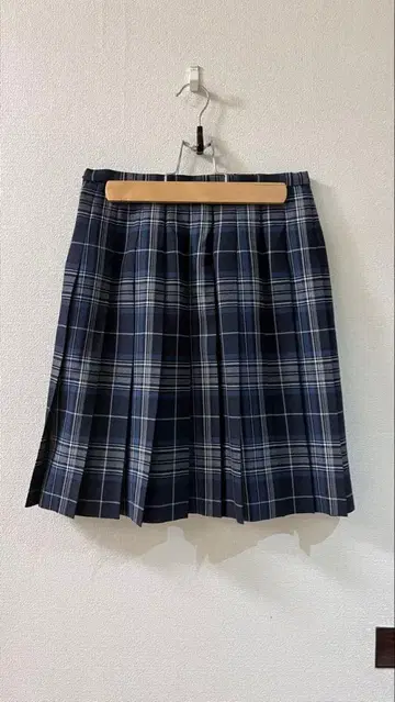 EASTBOY 체크 네이비 스커트 9호
