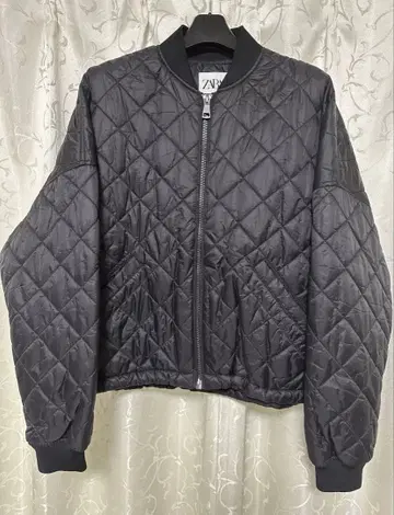 ZARA 퀼팅 봄버 자켓 M 사이즈 상당