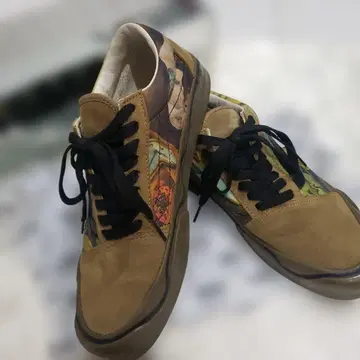 VANS x MOMA 콜라보 살바도르 달리 스니커즈