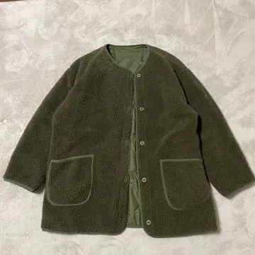 URBAN RESEARCH 리버서블 플리스/퀼팅 M 올리브