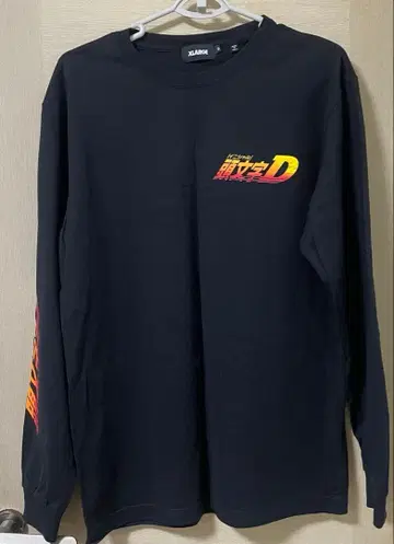 머리글자D x XLARGE 긴팔 T셔츠 마코 & 사유키