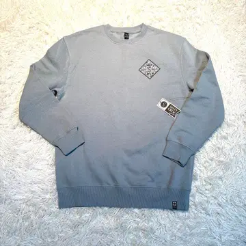 새상품 North Shore SALTY CREW 트레이닝복 S